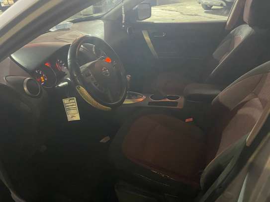 Nissan rogue 2011 image 5