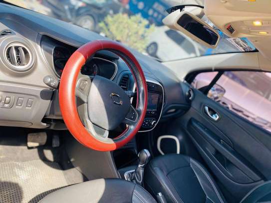 Renault qm3 2018 image 2