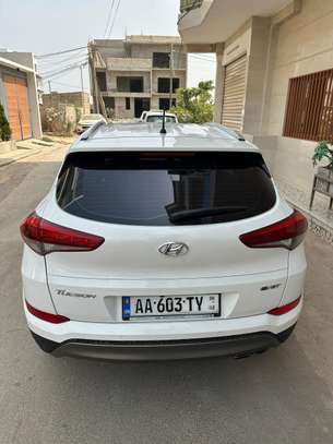 Hyundai Tucson limited 2016 image 3