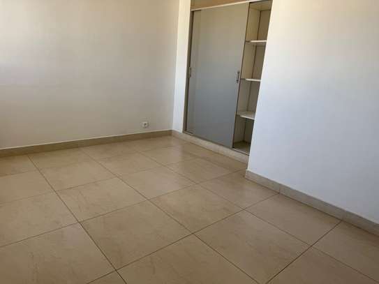 Penthouse à louer à Mermoz derrière Elton image 11