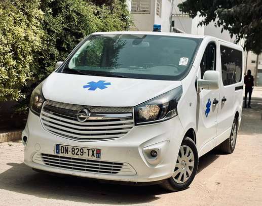 Opel ambulance 2016 image 1