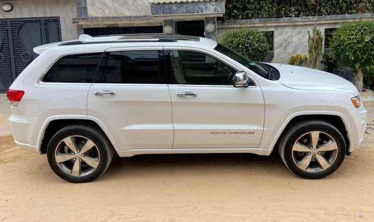 Jeep image 3