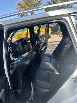 Mercedes Benz Glk image 7