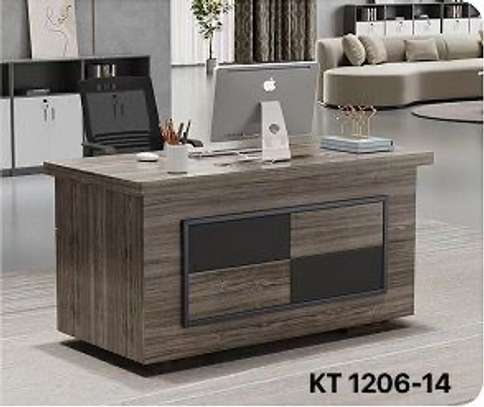 TABLE BUREAU 1,40 m. KT1206-14 image 1
