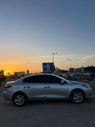 Renault SM3  2016 image 7