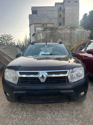 Renault Duster 2015 image 1