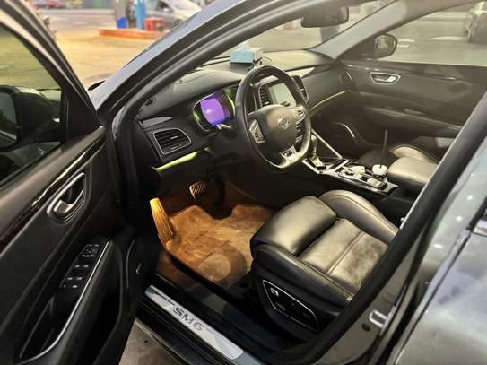 Renault Samsung sm6 image 4