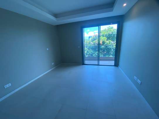 Appartement f4 à louer à fann résidence image 9