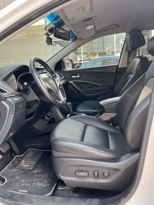 Hyundai Santafe image 8