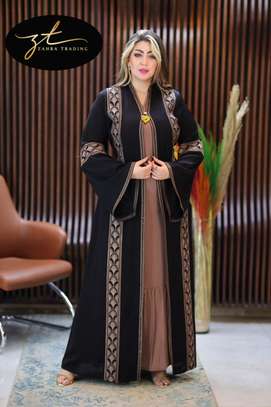 Abaya et robe image 10