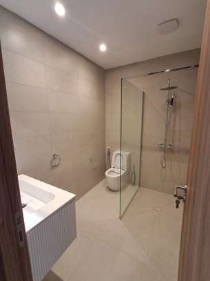 ALMADIES : APPARTEMENT F3 EXCEPTIONNEL  À LOUER image 13