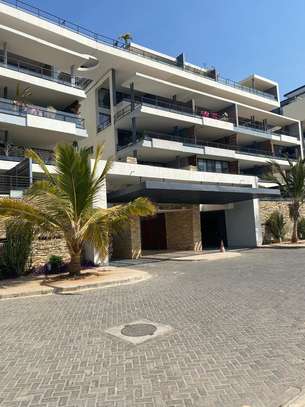 Splendide Appartement F3 à louer à la Résidence Water front image 6
