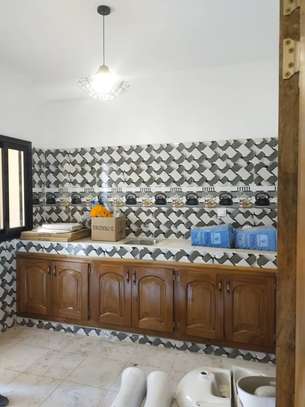 Appartements neufs a louer cité millionnaire grand Yoff image 2