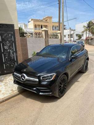 GLC300MATIC image 1