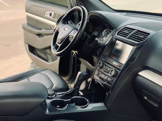 FORD EXPLORER 2016 image 4