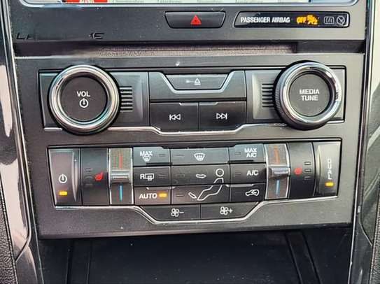 FORD EXPLORER 2017 xlt 4WD 7 places image 15