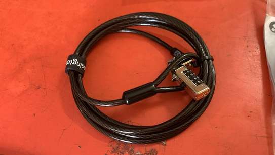CABLE DE SECURITE POUR ORDINATEUR PORTABLE image 1