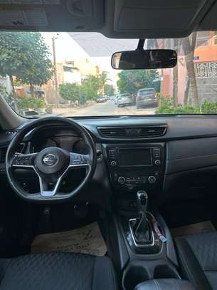 2018 NISSAN ROGUE SV image 7