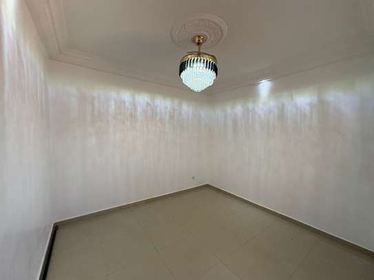 À louer, un bel appartement à Sacré-Cœur 3 image 3