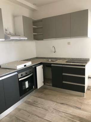 STUDIOS ET APPARTEMENTS A LOUER A NGOR image 7
