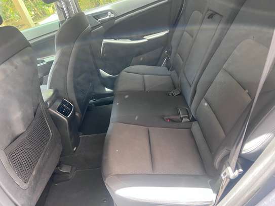 Hyundai Tucson image 9