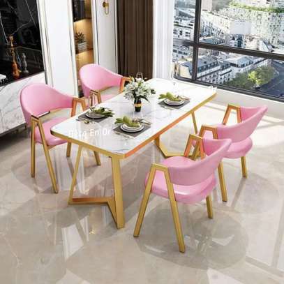 Table à manger image 4