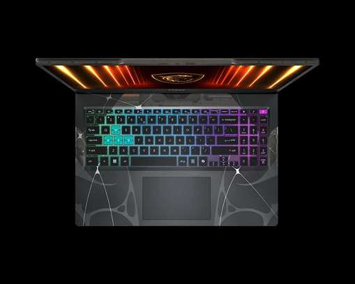 MSI CYBORG 15 RTX 4050 image 2