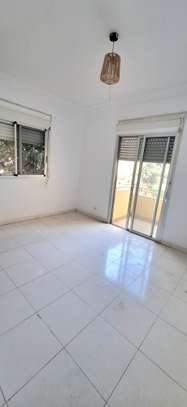 F4 de 200m2 - 5mn du lycée Jean Mermoz et de la Corniche image 10