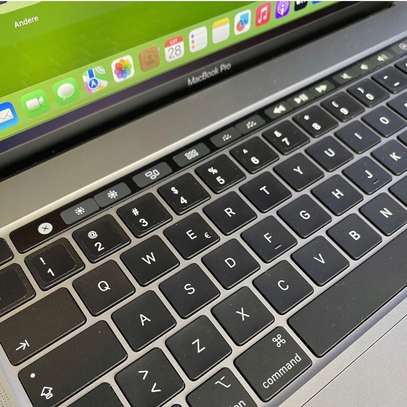 Apple MacBook Pro 16’ 2019 i9 32g/1TB image 2