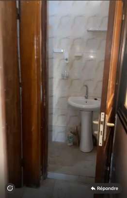 Appartement à louer près du BRT (Pharmacie Golf) image 10