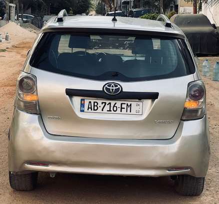 Toyota verso 2011 image 5