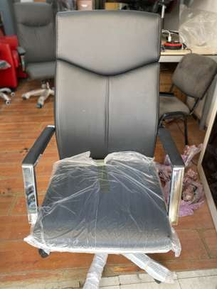 Chaise de bureau image 8