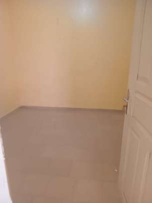 Villa F4 à louer à la cité comico de yeumbeul image 11