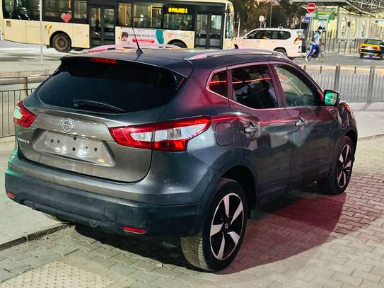 Nissan Qashqai image 8