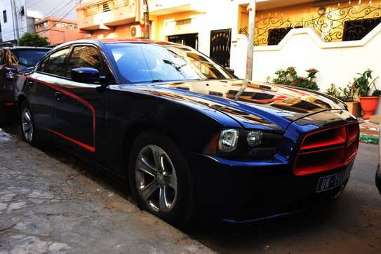 Dodge charger 2012 image 2