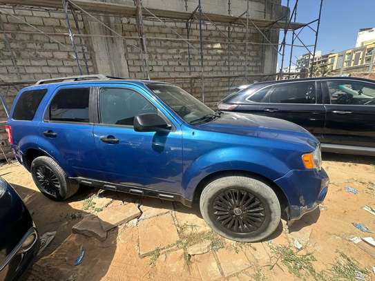 Ford Escape 2012 image 2