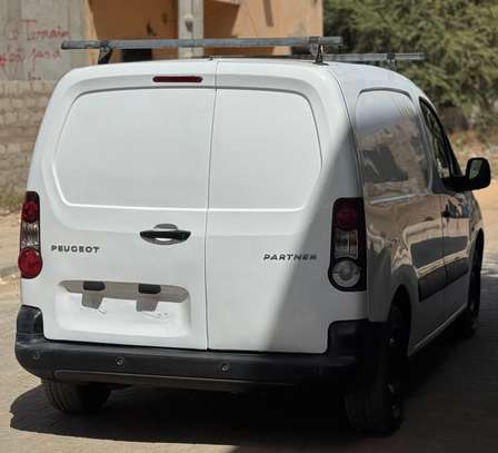 Peugeot Partner image 4