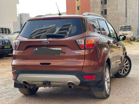 Ford escape titanium image 5