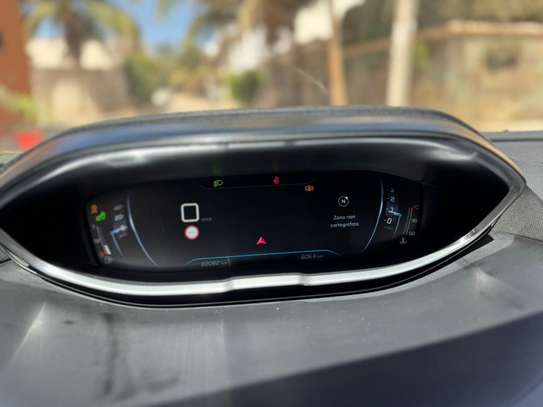 Peugeot 3008 image 6