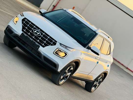 Hyundai Venue 2019 image 2