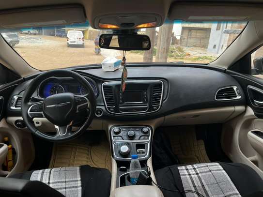 Chrysler C200 2015 image 5