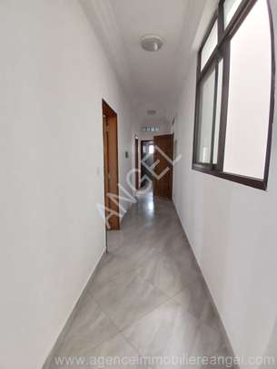 Ref_2455_GL Appartement à louer à sacré cœur image 4