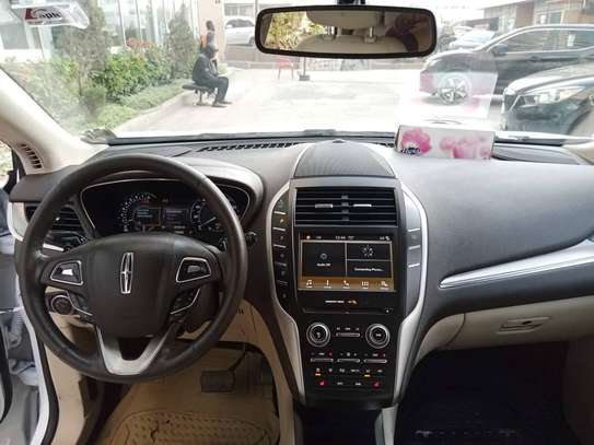 Lincoln MKC 2019 image 2