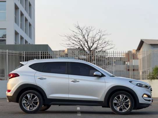 HYUNDAI TUCSON DIESEL 2016- 2017 image 6