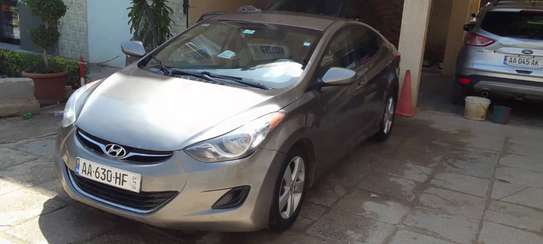 Elantra disponible image 1