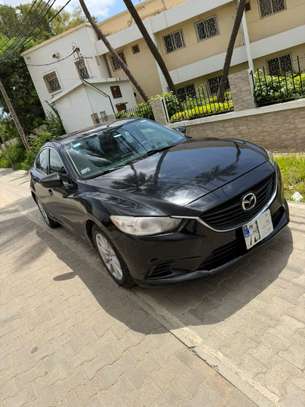 Mazda 6 berline noire confort fiable économique image 3