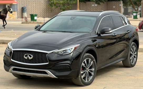 Infiniti QX30 2018 image 3