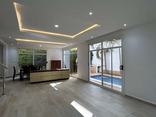 Belle villa Cité Horizon VDN avec piscine image 15