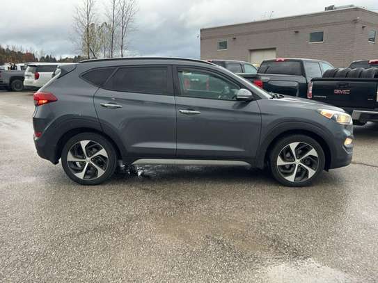 LOCATION HYUNDAI TUCSON image 6