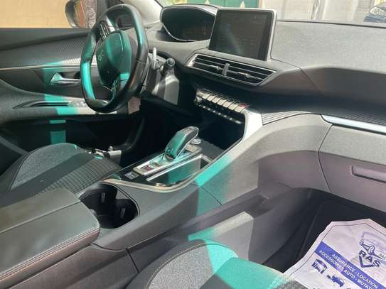 PEUGEOT 3008 2017 image 15